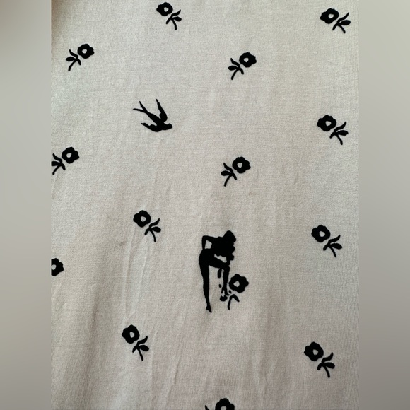 MCQ ALEXANDER MCQUEEN FLORAL AND SWALLOW PRINT DRESS IN ROSA (SIZE M) - Picture 12 of 12